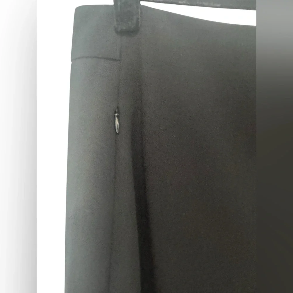Akris Black Wool  (Lamb Leather lining) Pencil Skirt, Size 8